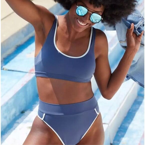Aerie Offline Widestrap Scoop Bikini
Top size XL - Picture 1 of 8